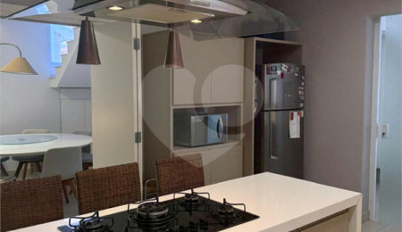 Casa à venda com 3 suítes no condomínio Santa Teresa, Jundiaí - SP
