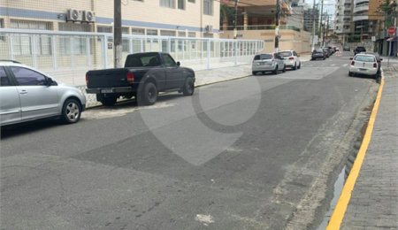 Apartamento à venda com 2 quartos, sendo 1 suíte,  em Canto do Forte, Praia Grande, SP