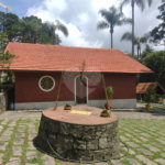 Casa à venda com 4 quartos, sendo 2 suítes,  no condomínio Cinco Lagos, Mairiporã - SP