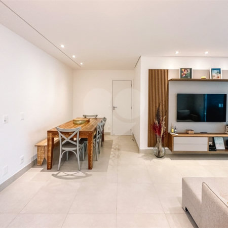 Apartamento à venda com 2 quartos, sendo 1 suíte, em Riviera, Bertioga, SP
