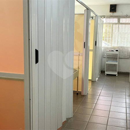 Casa à venda com 8 quartos, sendo 1 suíte, em Vila Mariana, São Paulo, SP