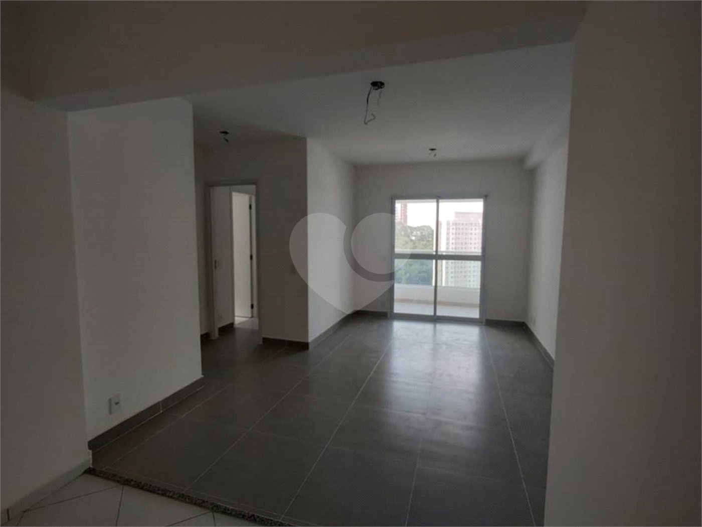 Apartamento à venda com 2 suítes em Jardim Ampliação, São Paulo, SP