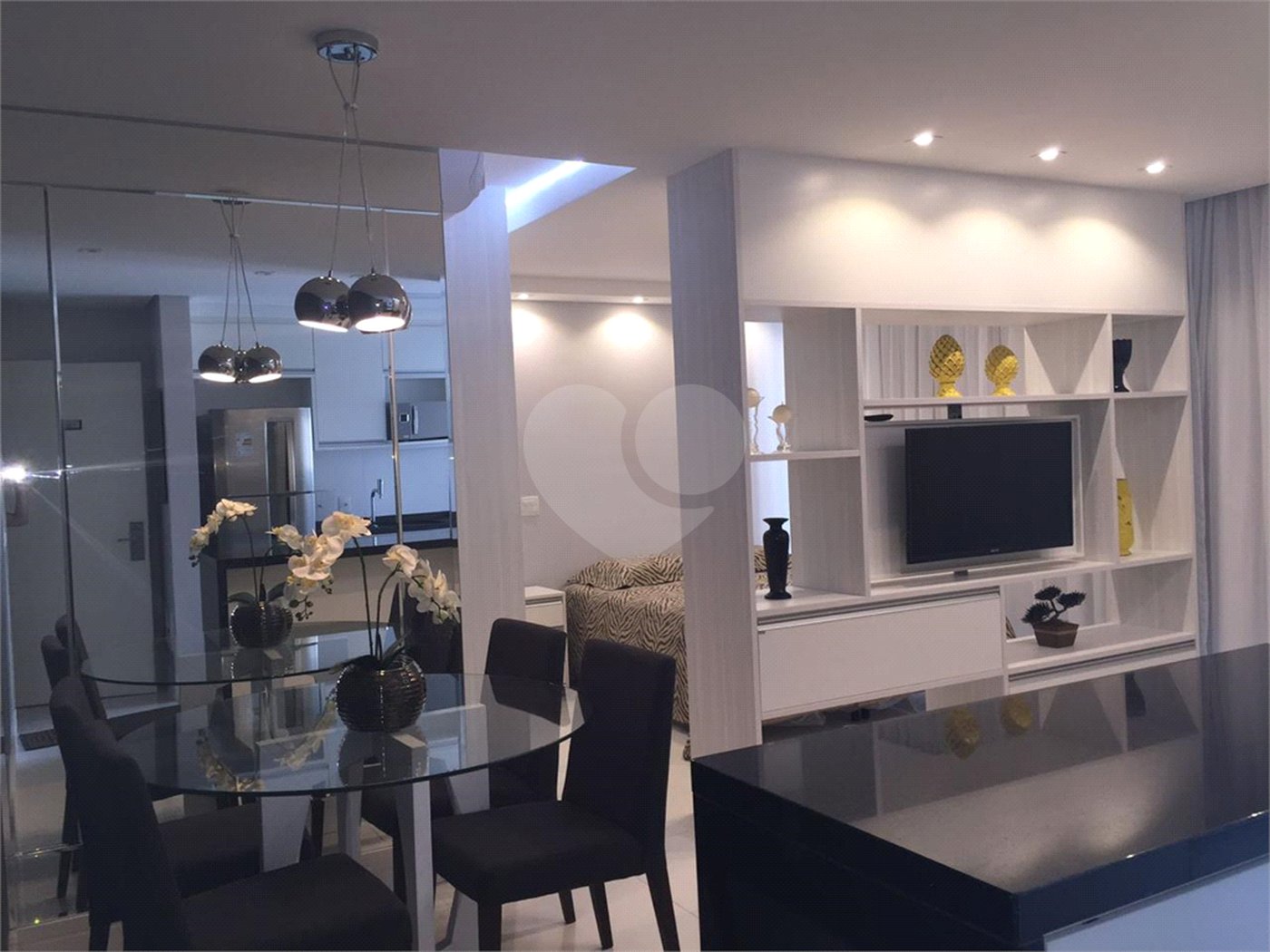Apartamento à venda com 1 suíte em Vila Gertrudes, São Paulo, SP