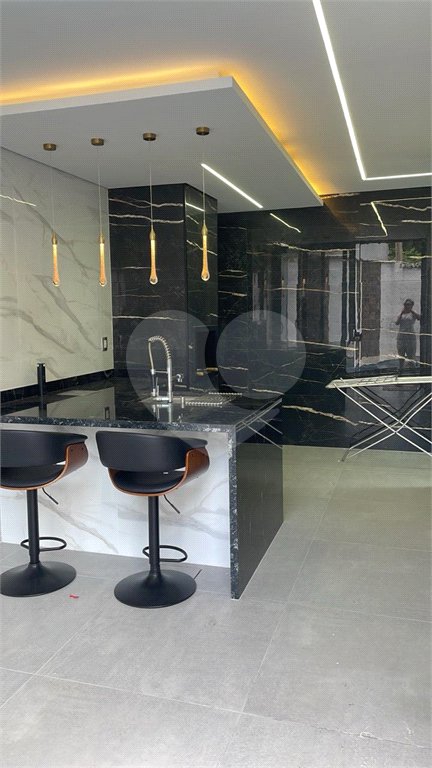Casa à venda com 3 quartos, sendo 1 suíte, no condomínio Real Park Tietê, Mogi das Cruzes - SP