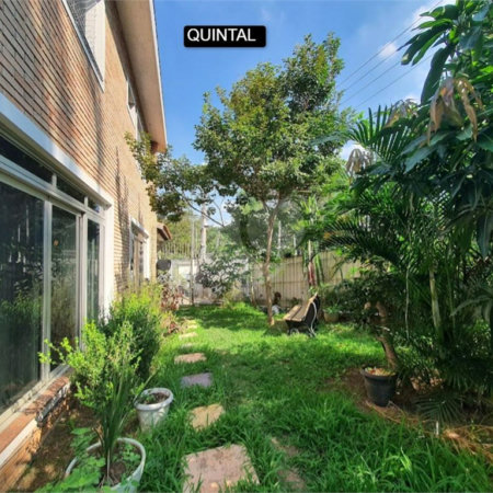 Casa à venda com 6 quartos, sendo 5 suítes, em Jardim São Bento, São Paulo, SP