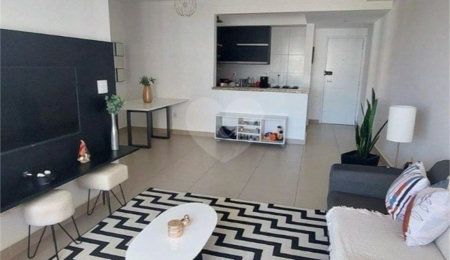 Apartamento à venda com 3 quartos, sendo 1 suíte,  em Parque Campolim, Sorocaba, SP