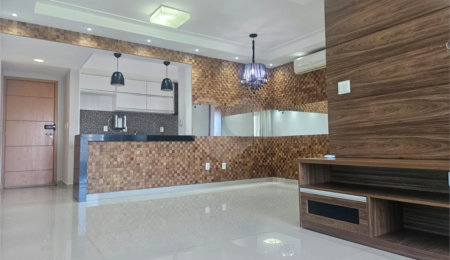 Apartamento à venda com 3 quartos, sendo 1 suíte,  em Parque Campolim, Sorocaba, SP