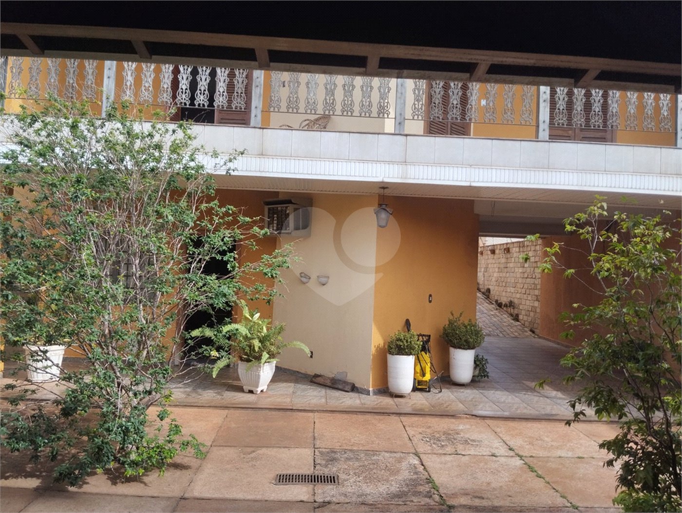 Sobrado à venda com 3 quartos, sendo 1 suíte, em Jardim Nova América, Araraquara, SP
