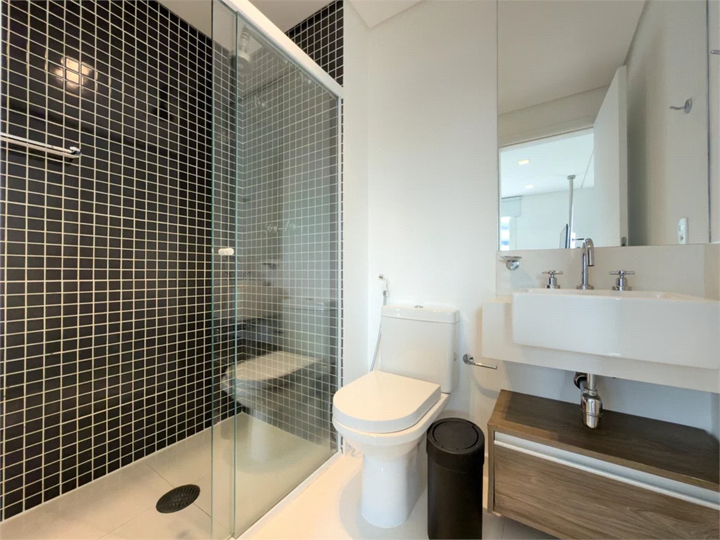Apartamento à venda com 1 suíte em Cidade Monções, São Paulo, SP