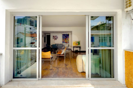 Apartamento à venda com 3 quartos, sendo 1 suíte,  em Lagoa, Rio de Janeiro, RJ