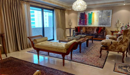 Apartamento à venda com 4 suítes em Moema, São Paulo, SP