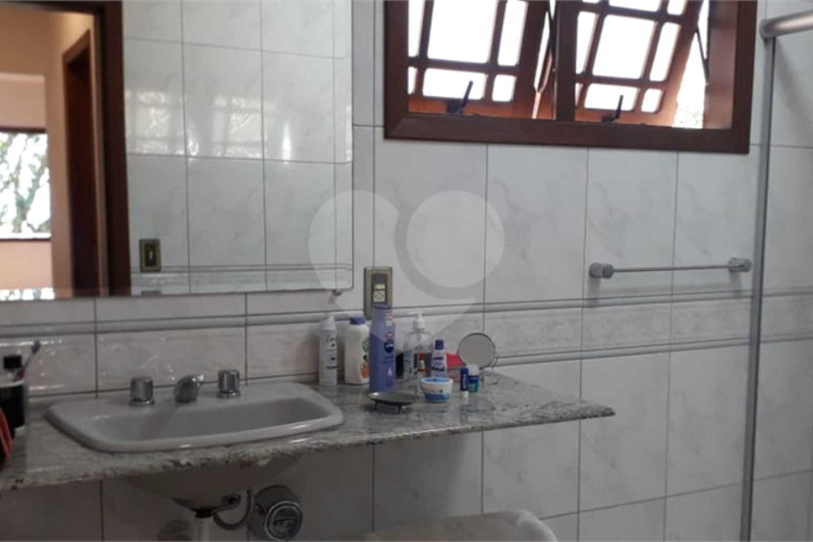 Casa à venda com 3 quartos, sendo 4 suítes,  no condomínio Alpes da Cantareira, Mairiporã - SP