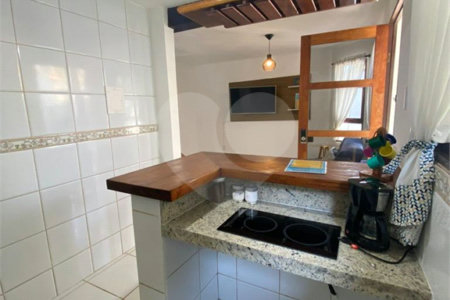 Casa à venda com 2 quartos, sendo 1 suíte, em Geribá, Armação dos Búzios, RJ