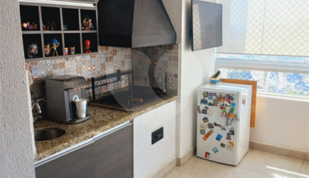 Apartamento à venda com 2 quartos, sendo 1 suíte,  em Vila Bertioga, São Paulo, SP