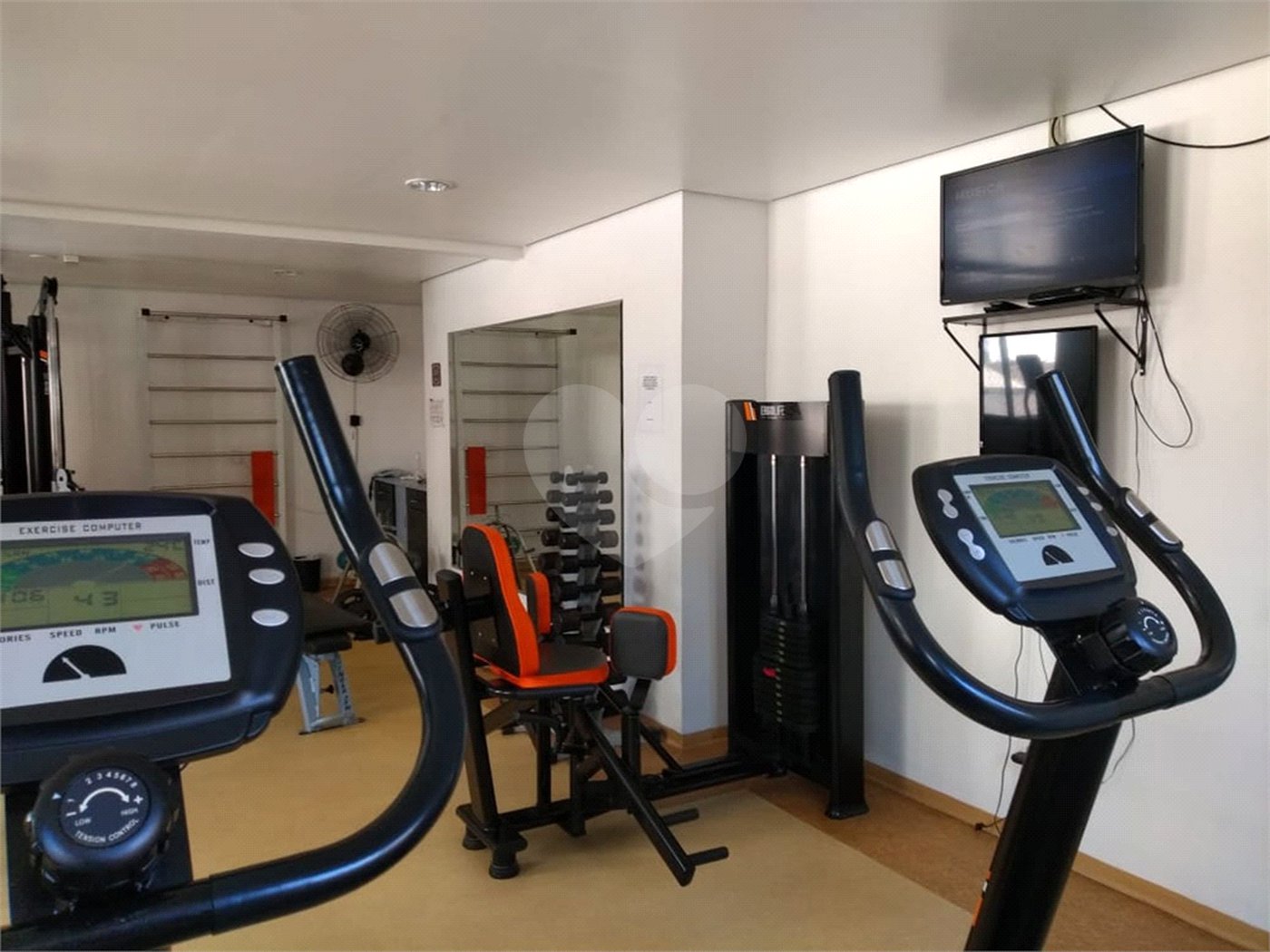 Apartamento à venda com 2 quartos, sendo 1 suíte, em Barra Funda, São Paulo, SP