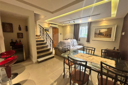 Casa de Vila à venda com 3 quartos, sendo 2 suítes, em Tijuca, Rio de Janeiro, RJ