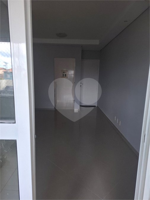 Apartamento à venda com 3 quartos, sendo 1 suíte,  em Vila São Sebastião, Mogi das Cruzes, SP