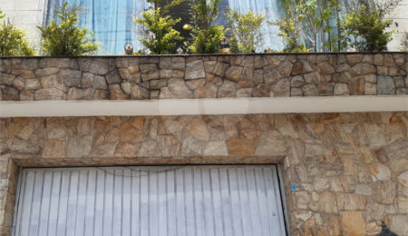 Sobrado à venda com 4 quartos, sendo 2 suítes,  em Vila Maria, São Paulo, SP