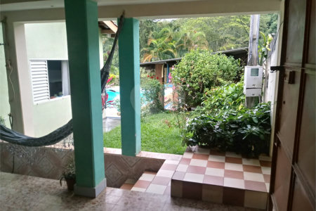 Chácara à venda com 8 quartos em Loteamento Chácara Val Paraiso, Atibaia, SP
