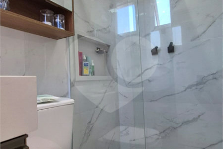 Apartamento à venda com 3 suítes em Santa Teresinha, São Paulo, SP