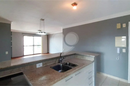 Apartamento para alugar com 3 quartos, sendo 1 suíte, em Alto da Boa Vista, São Paulo, SP
