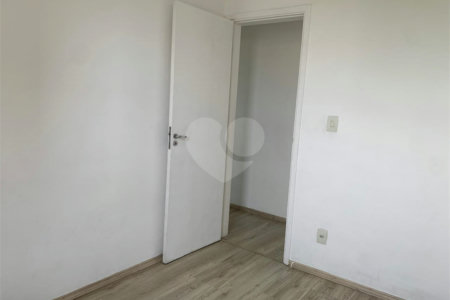 Apartamento á venda - Parque Bristol