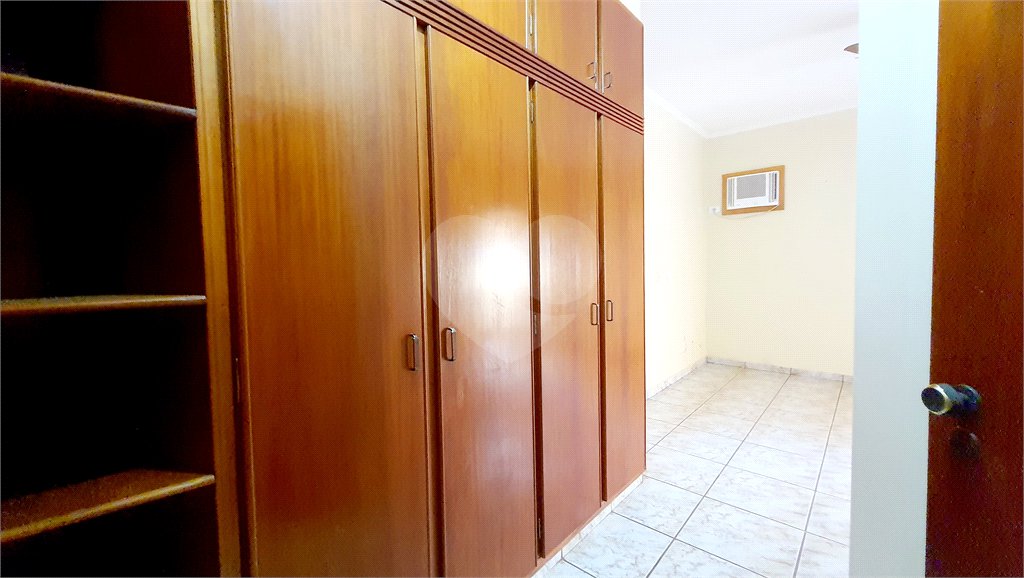 Apartamento à venda com 4 quartos, sendo 1 suíte,  em Jardim Paulista, Ribeirão Preto, SP