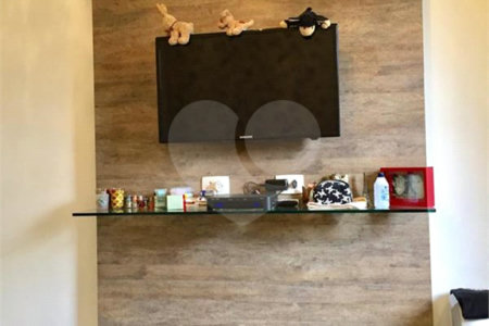 Apartamento à venda com 3 suítes em Vila Suzana, São Paulo, SP