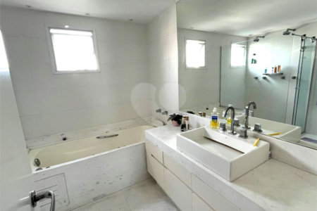 Apartamento à venda com 4 suítes em Aclimação, São Paulo, SP