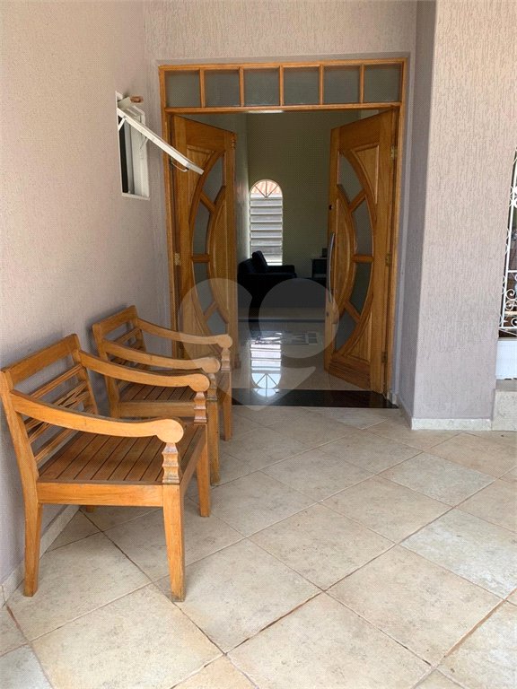 Casa à venda com 4 suítes em Jardim Residencial Santa Luiza, Atibaia, SP