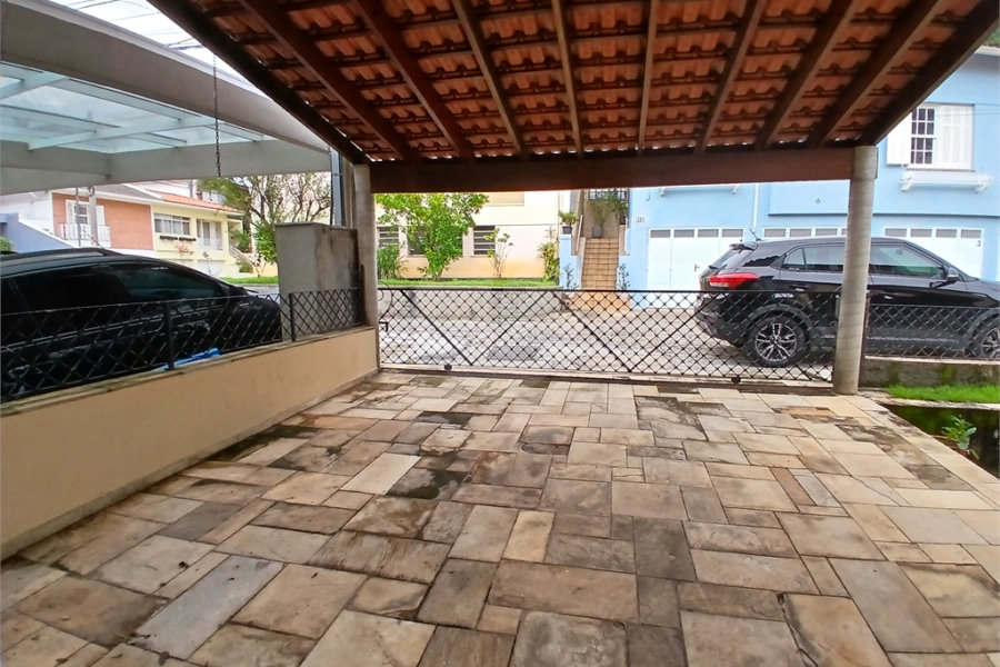 Casa à venda ou para alugar com 3 quartos, sendo 2 suítes, no condomínio Chácara das Rosas, São Paulo - SP