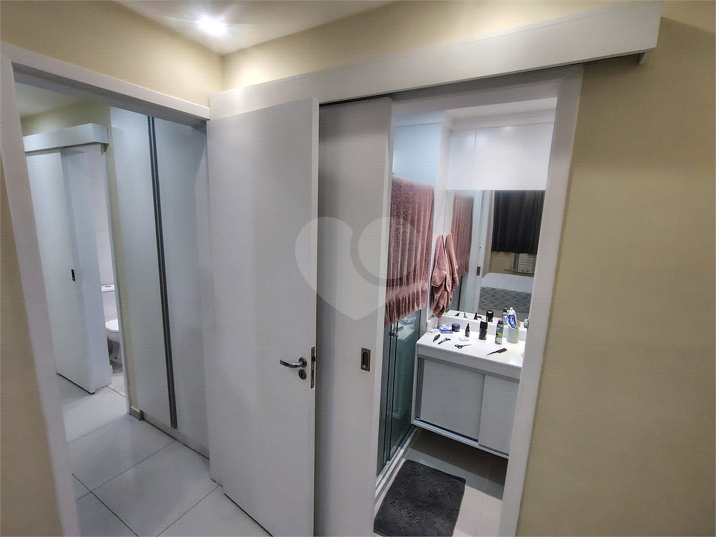 Apartamento à venda com 2 quartos, sendo 1 suíte, em Campo Grande, Rio de Janeiro, RJ