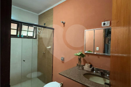 Casa à venda com 3 quartos, sendo 1 suíte, no condomínio Haras São Luiz, Salto - SP