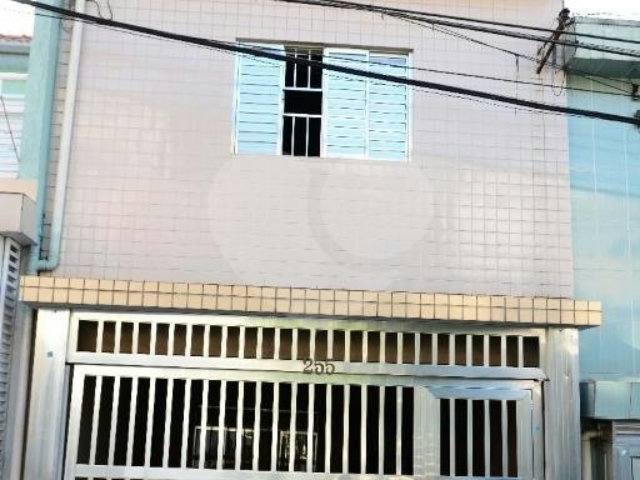 Sobrado à venda com 3 quartos em Vila Guilherme, São Paulo, SP