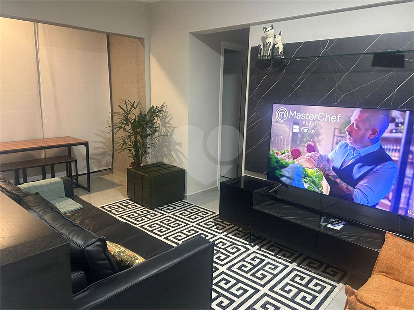 Apartamento à venda com 2 quartos, sendo 1 suíte,  em Chácaras Manão, Mairinque, SP