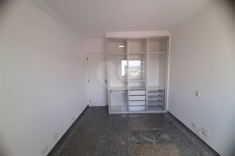 Apartamento à venda com 3 quartos, sendo 1 suíte, em Santana, São Paulo, SP
