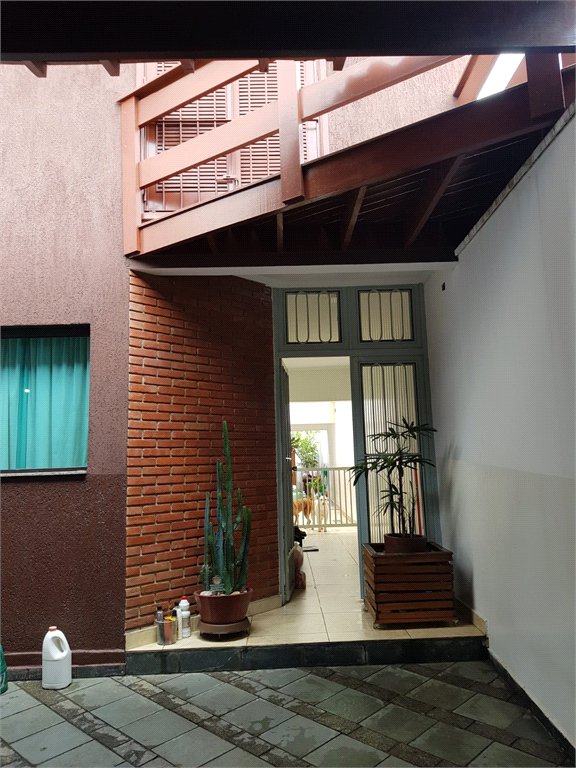 Sobrado à venda com 2 quartos, sendo 1 suíte,  em Chácara Jafet, Mogi das Cruzes, SP