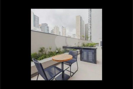 Apartamento à venda com 1 quarto em Sumaré, São Paulo, SP