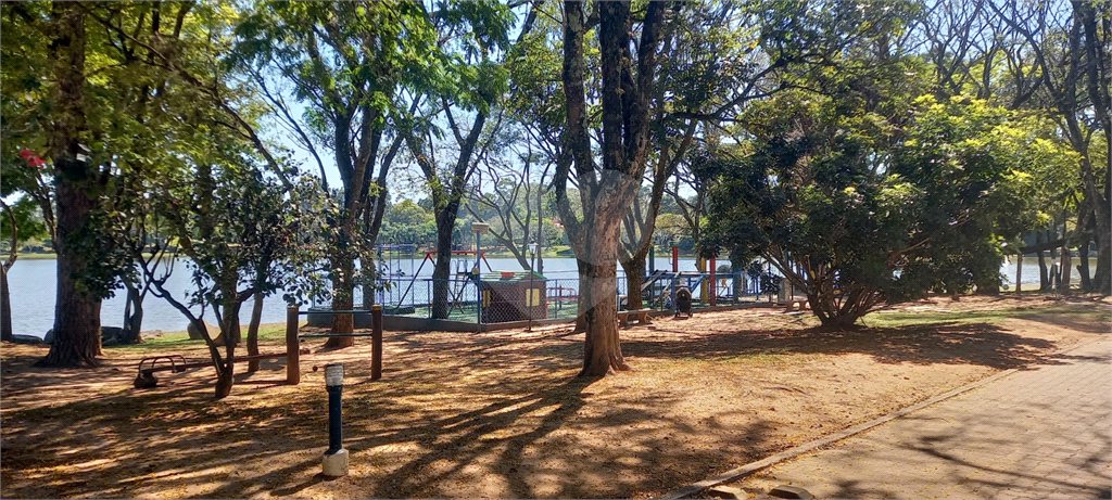 Terreno à venda no condomínio Vivendas do Lago, Sorocaba - SP