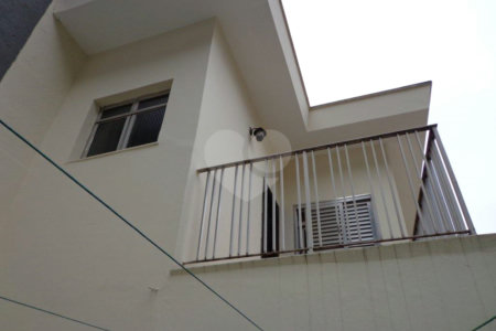 Casa à venda com 4 quartos, sendo 2 suítes,  em Jardim Bonfiglioli, São Paulo, SP