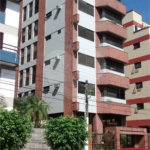 Apartamento à venda com 3 quartos, sendo 1 suíte, em Parque Enseada, Guarujá, SP