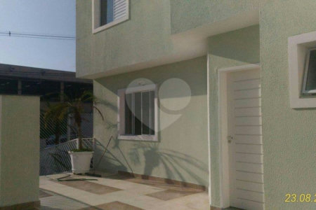 Casa à venda com 3 quartos, sendo 1 suíte, em Vila Aurora (zona Norte), São Paulo, SP