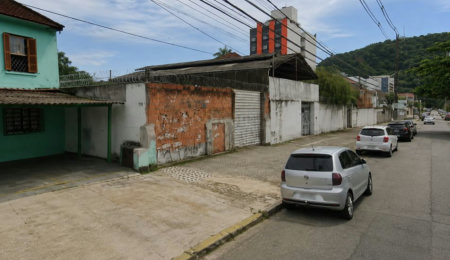 Terreno para alugar, 1600 m² por R$ 77.327,00/mês - Vila Matias - Santos/SP