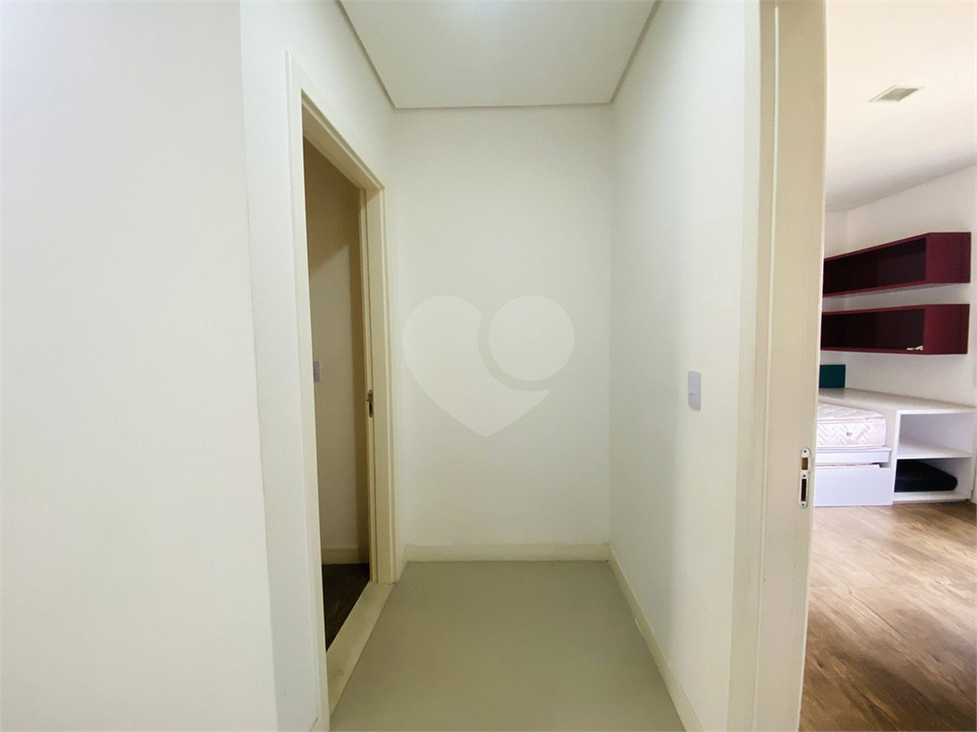 Apartamento à venda com 3 quartos, sendo 1 suíte, em Baeta Neves, São Bernardo do Campo, SP