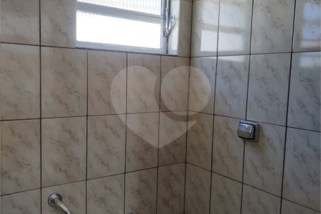 Casa à venda com 3 quartos, sendo 1 suíte,  em Jardim Cintia, Mogi das Cruzes, SP