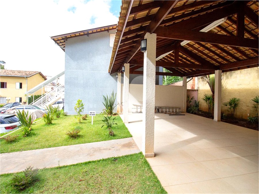 Apartamento à venda com 2 quartos em Vila Nossa Senhora Aparecida, São Roque, SP