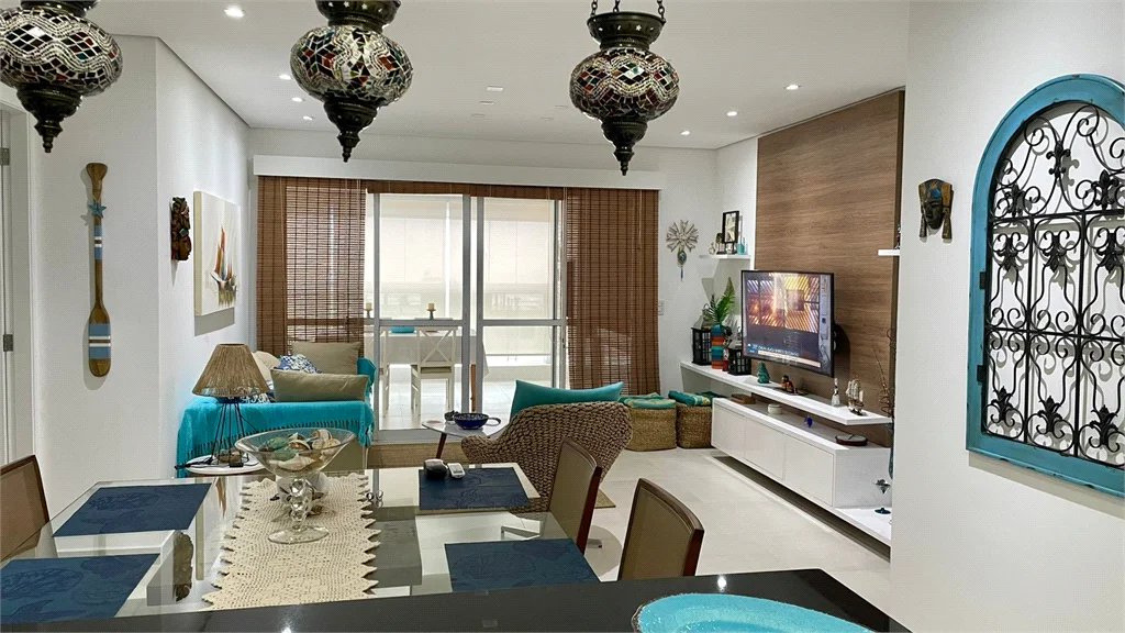 Apartamento à venda com 3 quartos, sendo 1 suíte, em Jardim Belmar, Guarujá, SP