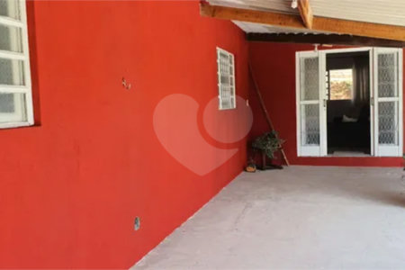 Chácara à venda com 3 quartos, sendo 1 suíte, no Centro, Paraibuna, SP