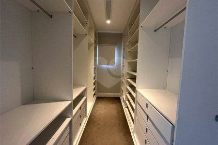 Apartamento à venda com 3 suítes no Centro, Sorocaba, SP