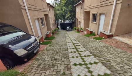 Casa para alugar com 2 suítes no condomínio Residencial Atucuri, São Paulo - SP